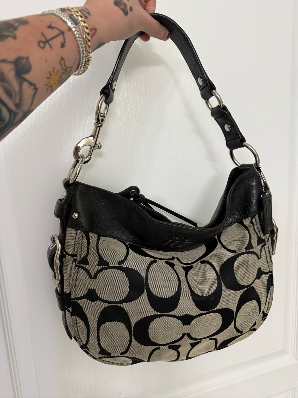 Coach Authentic F12657 Zoe Medium Hobo bag purse Grey Jacquard Black Leather